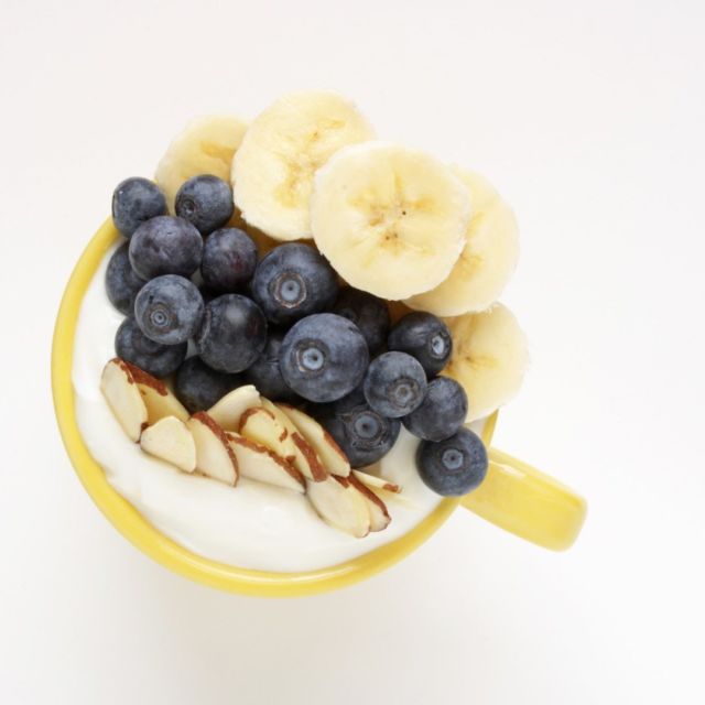 This Almond Blueberry Banana Parfait is quick and easy to make and is chock-full of nutrients to help support strong healthy bones.   
 
·      Bananas are rich in potassium, magnesium, vitamin B, and vitamin C and also contain very high amounts of prebiotic fibre.  
 
·      Blueberries are rich in calcium, iron, magnesium, phosphorus, manganese, zinc, vitamin K and polyphenols 
 
·      Almonds are high in calcium and also are a good source of prebiotics 
 
 
Prep time: 5 minutes
 
Makes 2 cups
Serves 2  
Ingredients
1 ½ cup nonfat Greek yogurt
½ cup fresh blueberries
½ medium banana, sliced 
½ cup sliced almonds 
 
Instructions:
1. In a small bowl, layer Greek yogurt, blueberries, and bananas.
2. Top with sliced almonds, blueberries, banana slices and enjoy.